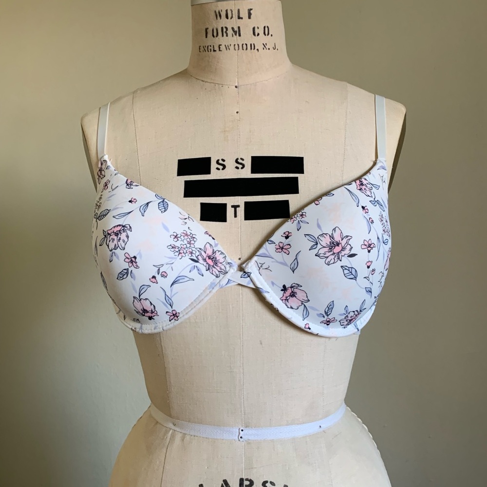 Laura Ashley Bra Set